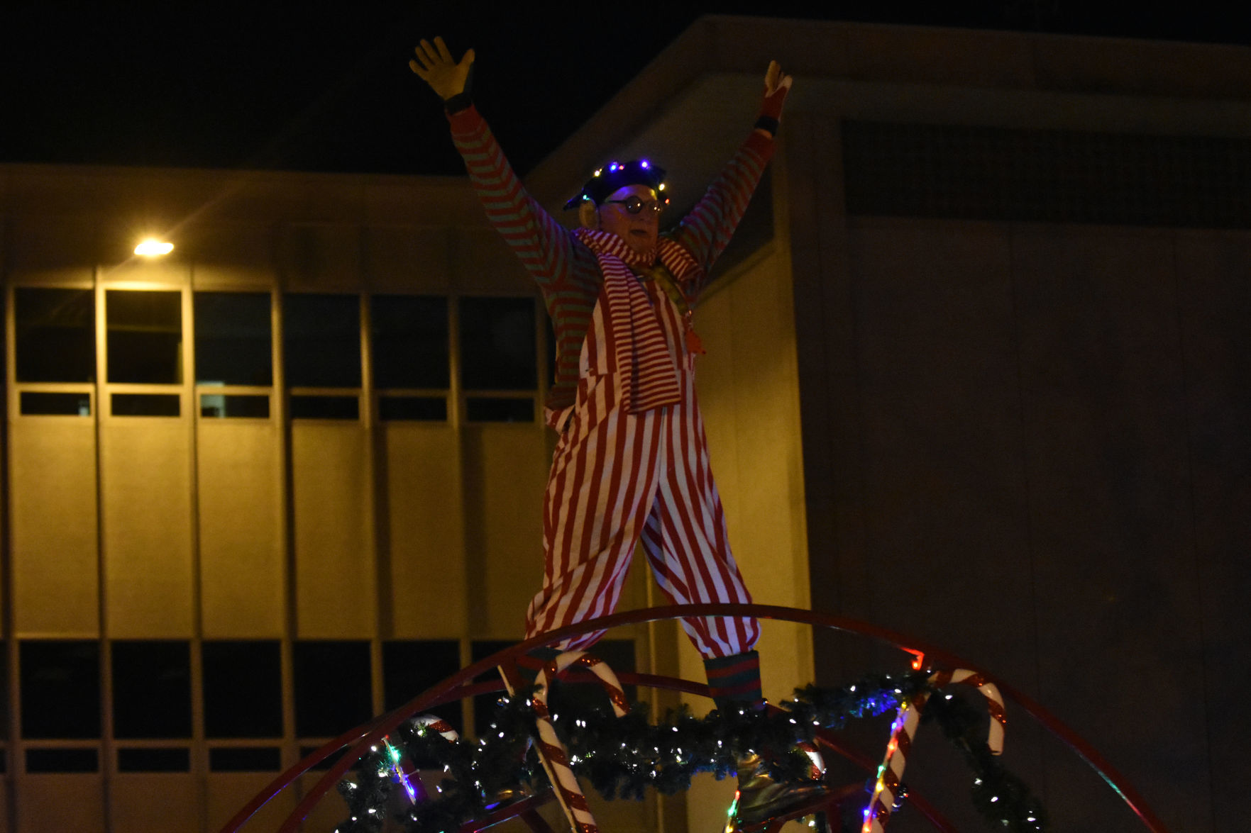 111718-bara-news-collection-light-paradeDSC_0169